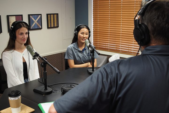 Leading-the-future-with-HCA-Seniors-Lisa-and-Shirley